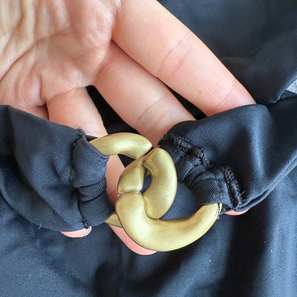 NWT VITAMIN A Luxe Link Belted One Piece - Black ReLux SZ M - Picture 5 of 8